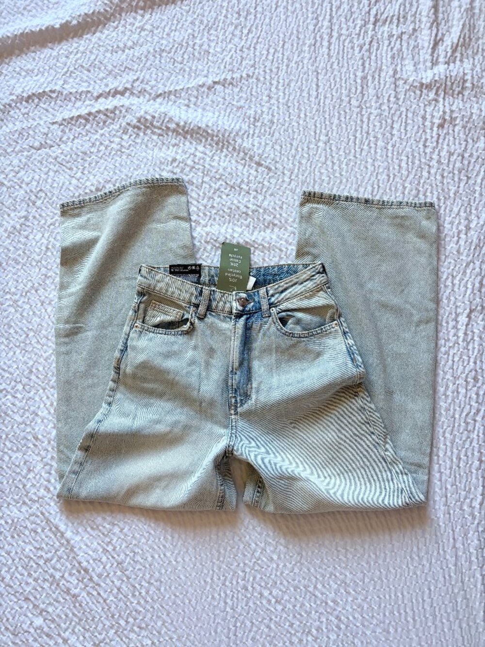NWT H&M 90s Baggy High Rise Light Wash Denim Jeans Size 0